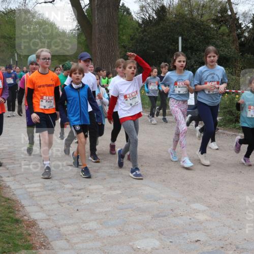 25.04.2026 - Das Zehntel Zöllner http://msf.ph/oto/9595846 25.04.2026 10:43:42 Laufen 7516 meine-sportfotos.de