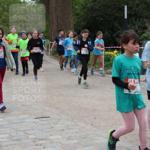 25.04.2026 - Das Zehntel Zöllner http://msf.ph/oto/9595914 25.04.2026 10:43:57 Laufen 5439, 102, 5, 6418 meine-sportfotos.de