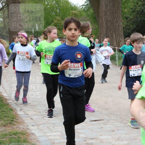 25.04.2026 - Das Zehntel Zöllner http://msf.ph/oto/9595957 25.04.2026 10:44:05 Laufen 7155, 5358, 5581 meine-sportfotos.de