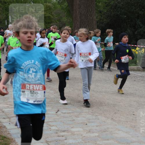 25.04.2026 - Das Zehntel Zöllner http://msf.ph/oto/9595981 25.04.2026 10:44:09 Laufen 20, 6813, 5114 meine-sportfotos.de