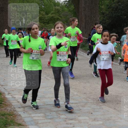 25.04.2026 - Das Zehntel Zöllner http://msf.ph/oto/9595991 25.04.2026 10:44:11 Laufen 5265, 5286, 19, 5179 meine-sportfotos.de