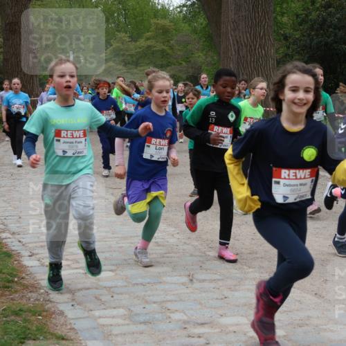 25.04.2026 - Das Zehntel Zöllner http://msf.ph/oto/9596050 25.04.2026 10:44:23 Laufen 5978, 5341, 03, 13, 6654 meine-sportfotos.de