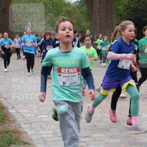 25.04.2026 - Das Zehntel Zöllner http://msf.ph/oto/9596051 25.04.2026 10:44:24 Laufen 5978, 5341 meine-sportfotos.de