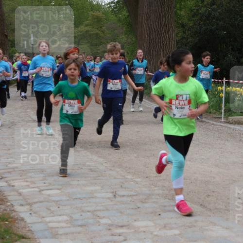 25.04.2026 - Das Zehntel Zöllner http://msf.ph/oto/9596056 25.04.2026 10:44:25 Laufen 7049 meine-sportfotos.de