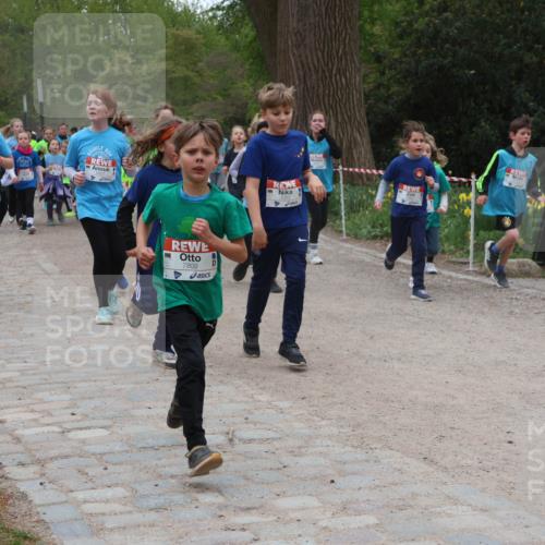 25.04.2026 - Das Zehntel Zöllner http://msf.ph/oto/9596059 25.04.2026 10:44:25 Laufen 7802, 704 meine-sportfotos.de