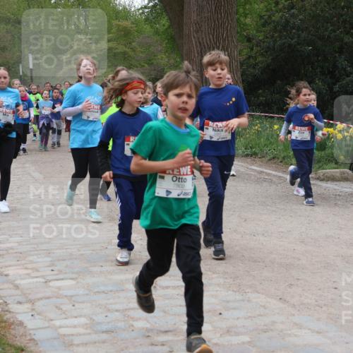 25.04.2026 - Das Zehntel Zöllner http://msf.ph/oto/9596060 25.04.2026 10:44:26 Laufen 7802 meine-sportfotos.de