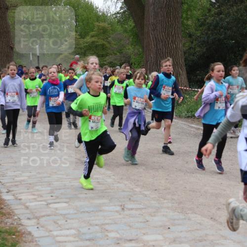 25.04.2026 - Das Zehntel Zöllner http://msf.ph/oto/9596083 25.04.2026 10:44:30 Laufen 8020 meine-sportfotos.de