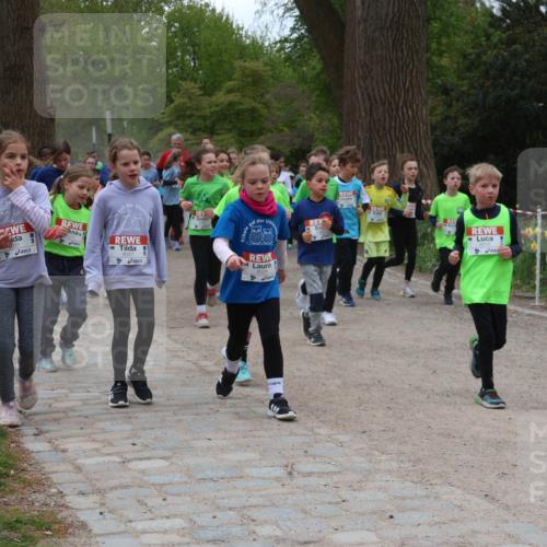 25.04.2026 - Das Zehntel Zöllner http://msf.ph/oto/9596094 25.04.2026 10:44:32 Laufen 7671 meine-sportfotos.de