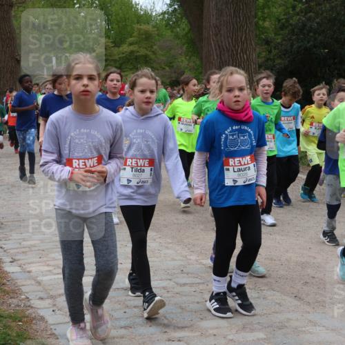 25.04.2026 - Das Zehntel Zöllner http://msf.ph/oto/9596100 25.04.2026 10:44:33 Laufen 8027, 8026, 4, 5286 meine-sportfotos.de