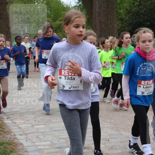 25.04.2026 - Das Zehntel Zöllner http://msf.ph/oto/9596104 25.04.2026 10:44:34 Laufen 5429, 5455, 8031, 8026 meine-sportfotos.de