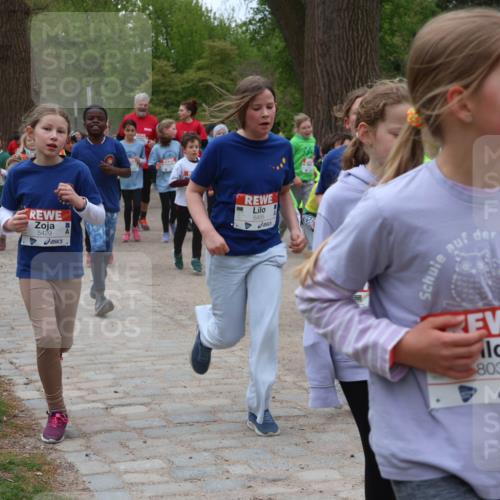 25.04.2026 - Das Zehntel Zöllner http://msf.ph/oto/9596106 25.04.2026 10:44:34 Laufen 5429, 5455, 8031 meine-sportfotos.de