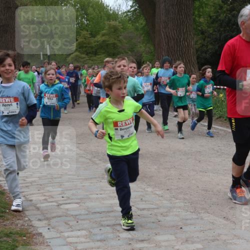 25.04.2026 - Das Zehntel Zöllner http://msf.ph/oto/9596136 25.04.2026 10:44:39 Laufen 6397, 6005 meine-sportfotos.de
