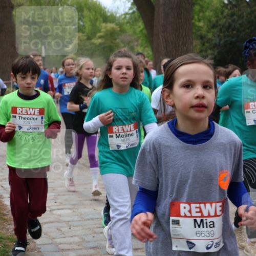 25.04.2026 - Das Zehntel Zöllner http://msf.ph/oto/9596216 25.04.2026 10:44:53 Laufen 7297, 5875, 5882, 6639 meine-sportfotos.de
