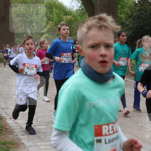 25.04.2026 - Das Zehntel Zöllner http://msf.ph/oto/9596225 25.04.2026 10:44:55 Laufen 6181, 6366, 5472, 13 meine-sportfotos.de