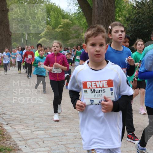 25.04.2026 - Das Zehntel Zöllner http://msf.ph/oto/9596229 25.04.2026 10:44:56 Laufen 6181, 1, 99 meine-sportfotos.de