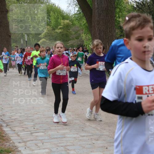 25.04.2026 - Das Zehntel Zöllner http://msf.ph/oto/9596230 25.04.2026 10:44:56 Laufen 7045, 6968, 6969, 63 meine-sportfotos.de