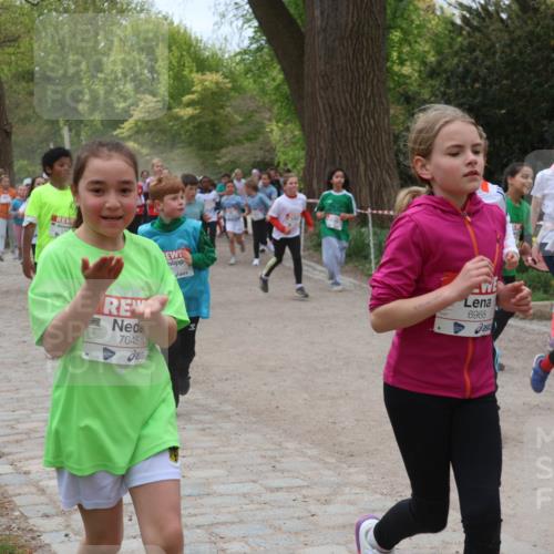 25.04.2026 - Das Zehntel Zöllner http://msf.ph/oto/9596240 25.04.2026 10:44:57 Laufen 7045, 6968, 6969 meine-sportfotos.de