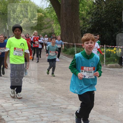 25.04.2026 - Das Zehntel Zöllner http://msf.ph/oto/9596248 25.04.2026 10:44:59 Laufen 8, 7237, 5655, 6725 meine-sportfotos.de