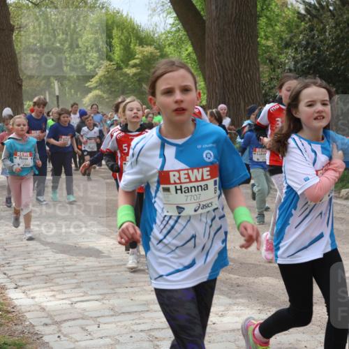 25.04.2026 - Das Zehntel Zöllner http://msf.ph/oto/9596266 25.04.2026 10:45:03 Laufen 5, 18680, 3, 7707, 7708 meine-sportfotos.de