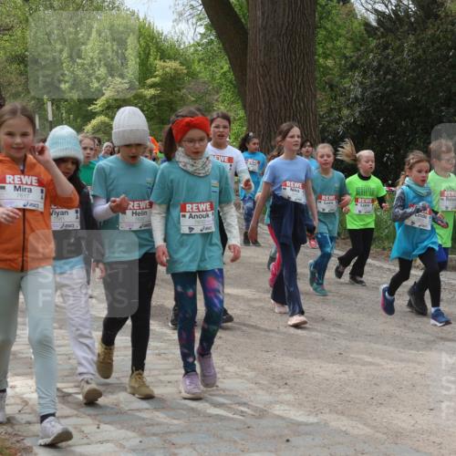 25.04.2026 - Das Zehntel Zöllner http://msf.ph/oto/9596304 25.04.2026 10:45:10 Laufen 7617, 7581, 7630, 7610 meine-sportfotos.de