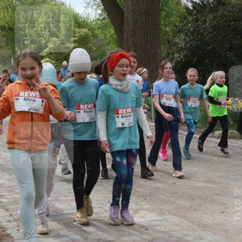 25.04.2026 - Das Zehntel Zöllner http://msf.ph/oto/9596305 25.04.2026 10:45:11 Laufen 7617, 7630, 7610 meine-sportfotos.de