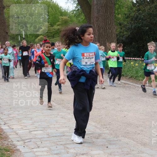 25.04.2026 - Das Zehntel Zöllner http://msf.ph/oto/9596340 25.04.2026 10:45:18 Laufen 6931 meine-sportfotos.de