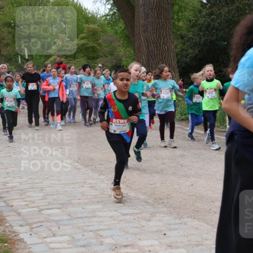 25.04.2026 - Das Zehntel Zöllner http://msf.ph/oto/9596345 25.04.2026 10:45:19 Laufen 5745, 6975, 20, 890 meine-sportfotos.de