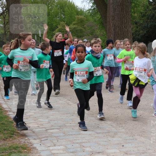 25.04.2026 - Das Zehntel Zöllner http://msf.ph/oto/9596356 25.04.2026 10:45:21 Laufen 5, 6021, 6001, 5187 meine-sportfotos.de