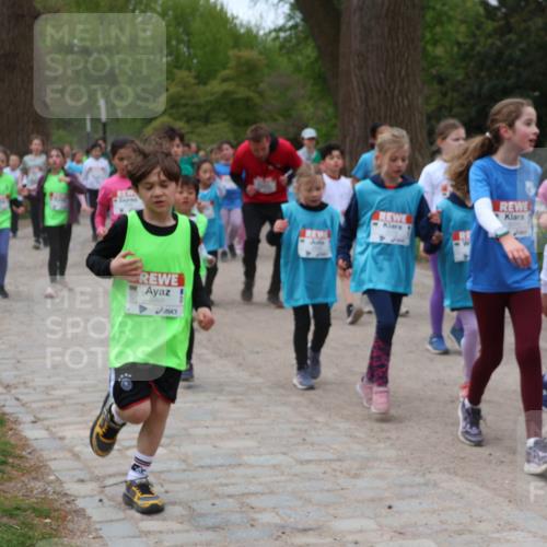 25.04.2026 - Das Zehntel Zöllner http://msf.ph/oto/9596377 25.04.2026 10:45:25 Laufen 5095 meine-sportfotos.de