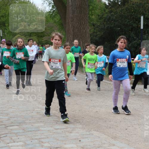 25.04.2026 - Das Zehntel Zöllner http://msf.ph/oto/9596408 25.04.2026 10:45:31 Laufen 5076, 6760, 6312 meine-sportfotos.de