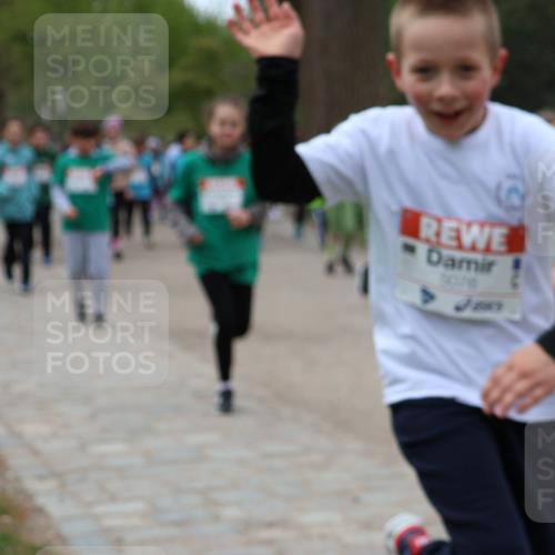 25.04.2026 - Das Zehntel Zöllner http://msf.ph/oto/9596415 25.04.2026 10:45:33 Laufen 5078 meine-sportfotos.de