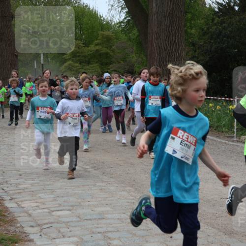 25.04.2026 - Das Zehntel Zöllner http://msf.ph/oto/9596448 25.04.2026 10:45:38 Laufen 5616 meine-sportfotos.de