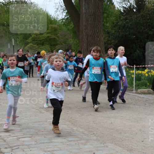 25.04.2026 - Das Zehntel Zöllner http://msf.ph/oto/9596453 25.04.2026 10:45:39 Laufen 5026 meine-sportfotos.de