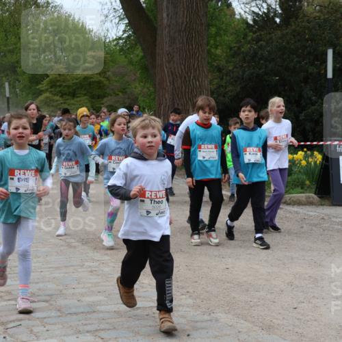 25.04.2026 - Das Zehntel Zöllner http://msf.ph/oto/9596455 25.04.2026 10:45:40 Laufen 5026, 5763, 39 meine-sportfotos.de