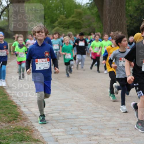 25.04.2026 - Das Zehntel Zöllner http://msf.ph/oto/9596473 25.04.2026 10:45:43 Laufen 5478 meine-sportfotos.de