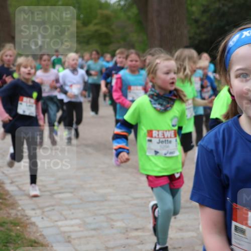 25.04.2026 - Das Zehntel Zöllner http://msf.ph/oto/9596489 25.04.2026 10:45:46 Laufen 5256, 5361 meine-sportfotos.de