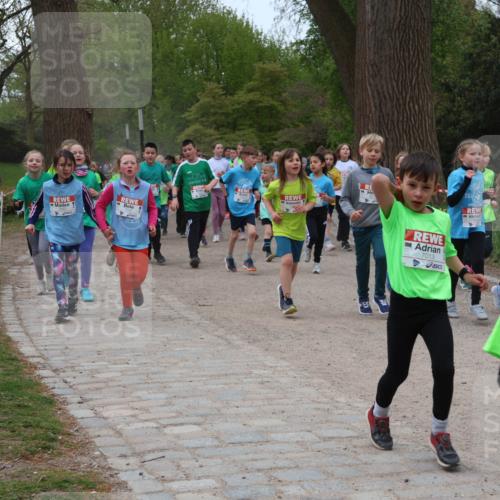 25.04.2026 - Das Zehntel Zöllner http://msf.ph/oto/9596505 25.04.2026 10:45:49 Laufen 7013, 20, 522 meine-sportfotos.de