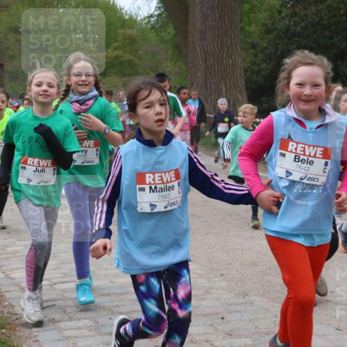 25.04.2026 - Das Zehntel Zöllner http://msf.ph/oto/9596521 25.04.2026 10:45:52 Laufen 6494, 6486, 7663, 7642 meine-sportfotos.de