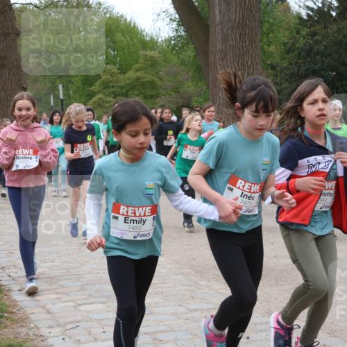 25.04.2026 - Das Zehntel Zöllner http://msf.ph/oto/9596597 25.04.2026 10:46:07 Laufen 7453, 7475, 442 meine-sportfotos.de