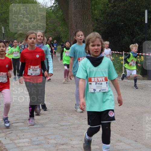 25.04.2026 - Das Zehntel Zöllner http://msf.ph/oto/9596669 25.04.2026 10:46:22 Laufen 6165, 6176, 5958 meine-sportfotos.de