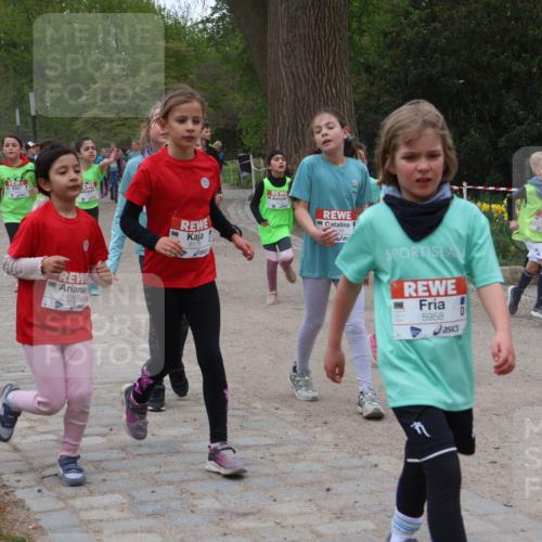 25.04.2026 - Das Zehntel Zöllner http://msf.ph/oto/9596671 25.04.2026 10:46:22 Laufen 6448, 6165, 6176, 5958 meine-sportfotos.de