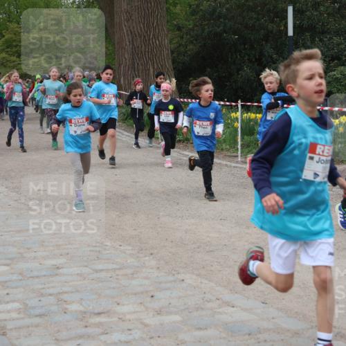25.04.2026 - Das Zehntel Zöllner http://msf.ph/oto/9596702 25.04.2026 10:46:30 Laufen 109 meine-sportfotos.de