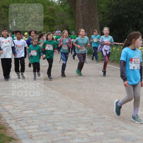 25.04.2026 - Das Zehntel Zöllner http://msf.ph/oto/9596714 25.04.2026 10:46:32 Laufen 6789 meine-sportfotos.de