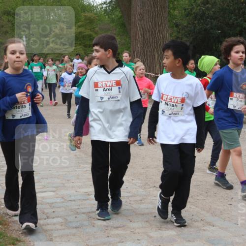 25.04.2026 - Das Zehntel Zöllner http://msf.ph/oto/9596726 25.04.2026 10:46:36 Laufen 6793, 5400, 5060, 5064, 5397 meine-sportfotos.de