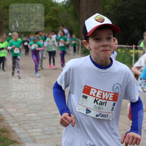 25.04.2026 - Das Zehntel Zöllner http://msf.ph/oto/9596738 25.04.2026 10:46:38 Laufen 5061, 5061 meine-sportfotos.de