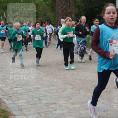 25.04.2026 - Das Zehntel Zöllner http://msf.ph/oto/9596815 25.04.2026 10:46:57 Laufen 5610, 6590 meine-sportfotos.de