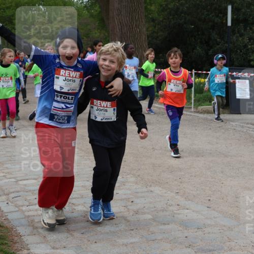 25.04.2026 - Das Zehntel Zöllner http://msf.ph/oto/9596913 25.04.2026 10:47:22 Laufen 6267, 6278, 1011 meine-sportfotos.de