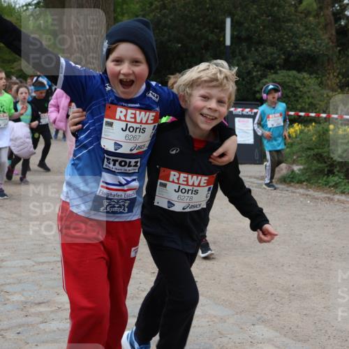 25.04.2026 - Das Zehntel Zöllner http://msf.ph/oto/9596916 25.04.2026 10:47:23 Laufen 6267, 6278 meine-sportfotos.de