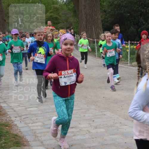 25.04.2026 - Das Zehntel Zöllner http://msf.ph/oto/9596943 25.04.2026 10:47:31 Laufen 7996 meine-sportfotos.de