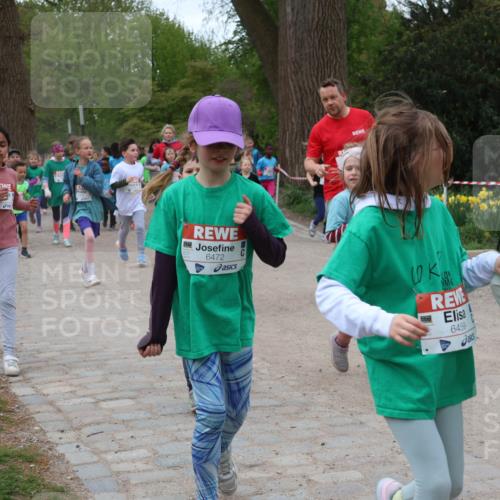 25.04.2026 - Das Zehntel Zöllner http://msf.ph/oto/9596953 25.04.2026 10:47:34 Laufen 6472, 6459, 10124 meine-sportfotos.de